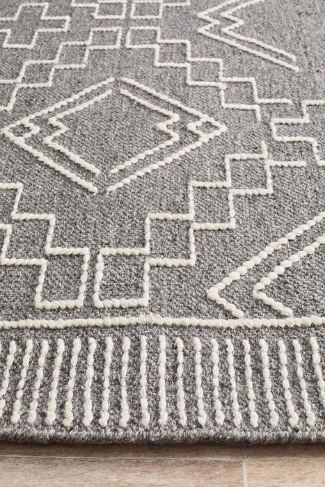 Halol Grey Bohemian Geometric Shape Contemporary Wool Rug, Rugs, Ozark Home 