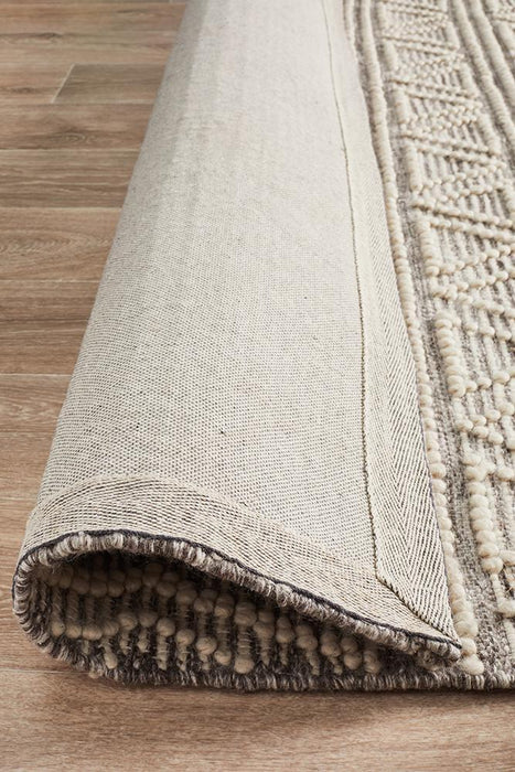 Halol Natural Bohemian Aztec Contemporary Wool Rug, Rugs, Ozark Home 