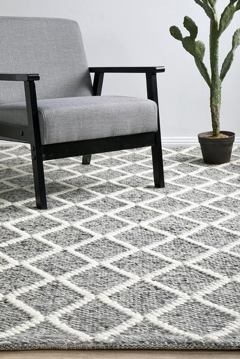 Hampi Grey & White Diamond Lattice Wool Contemporary Rug, Rugs, Ozark Home 