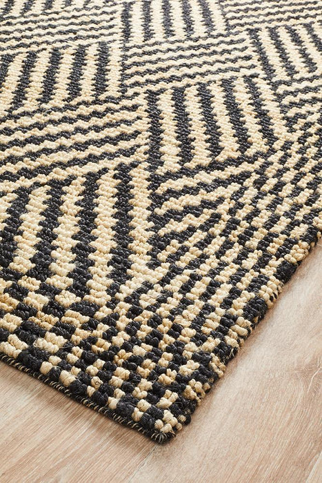 Korba Natural & Black Tribal Check Pattern Handwoven Jute Rug, Rugs, Ozark Home 