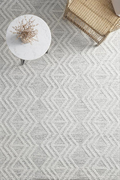 Meerut Grey & White Geometric Zigzag Wool Contemporary Rug, Rugs, Ozark Home 