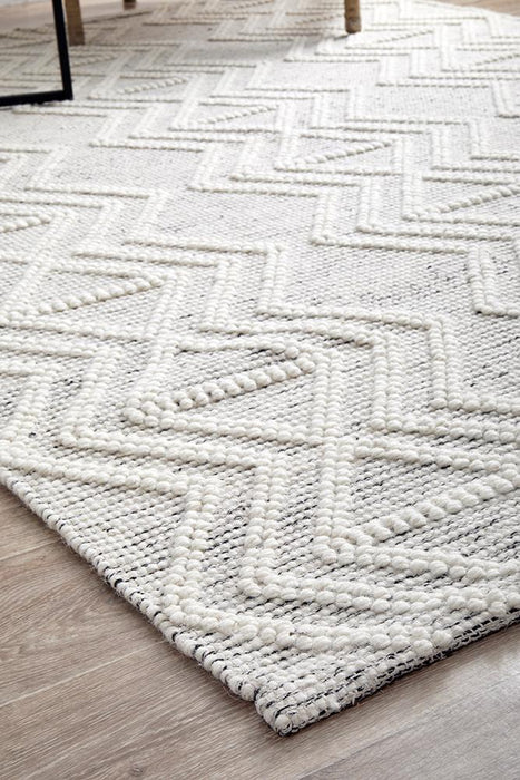 Meerut Grey & White Geometric Zigzag Wool Contemporary Rug, Rugs, Ozark Home 