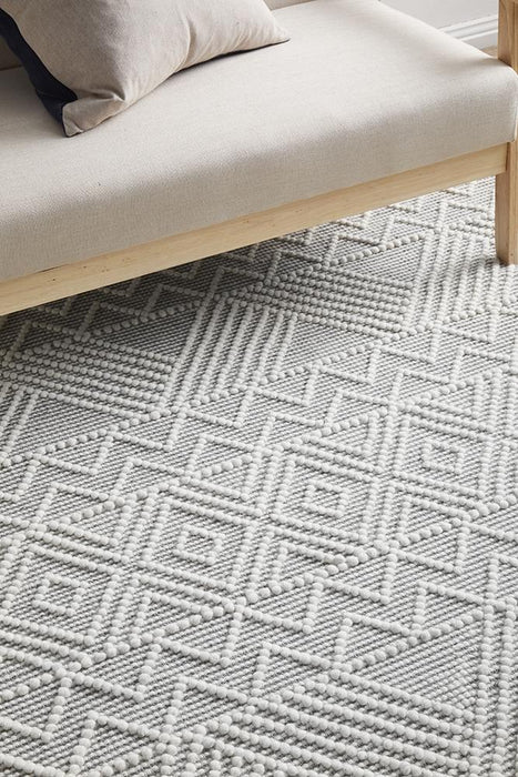 Meerut Grey & White Inverted Triangle Pattern Wool Contemporary Rug, Rugs, Ozark Home 