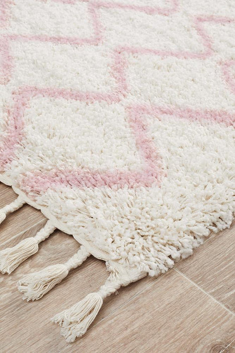 Serik White & Pink Moroccan Zigzag Plush Contemporary Runner Rug, Rugs, Ozark Home 