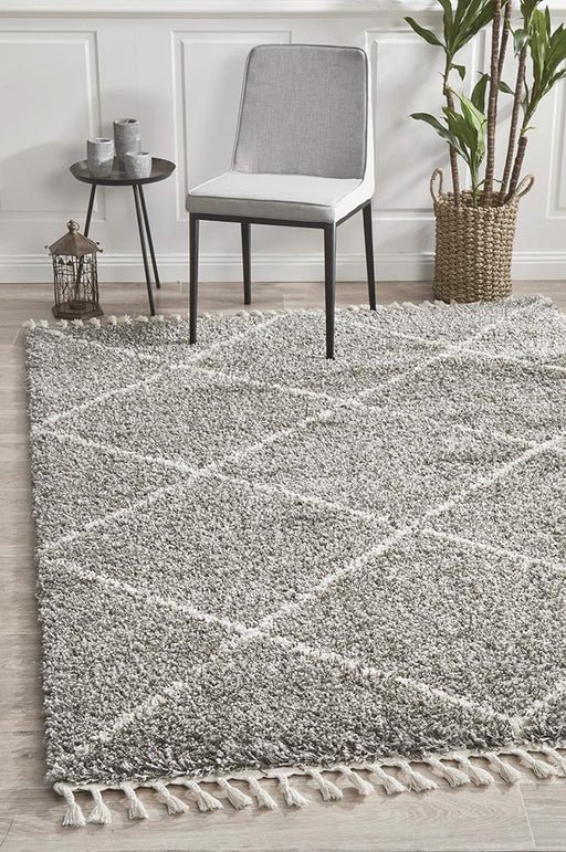 Serik Grey & White Moroccan Diamond Plush Contemporary Rug, Rugs, Ozark Home 