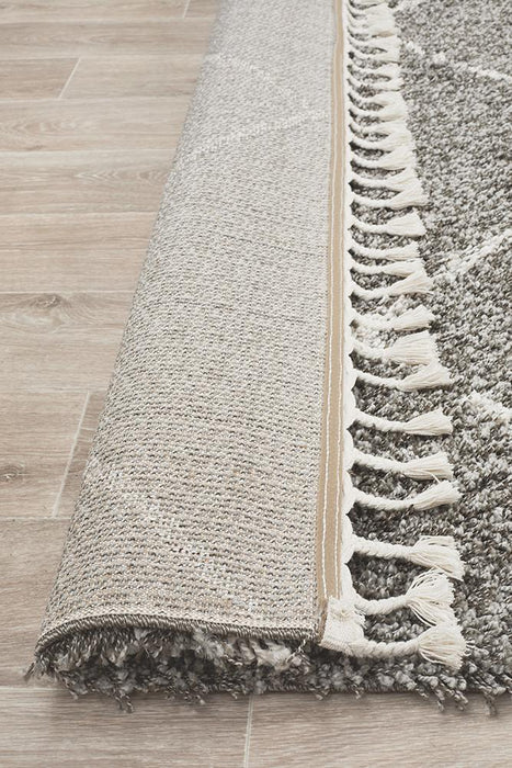 Serik Grey & White Moroccan Diamond Plush Contemporary Rug, Rugs, Ozark Home 