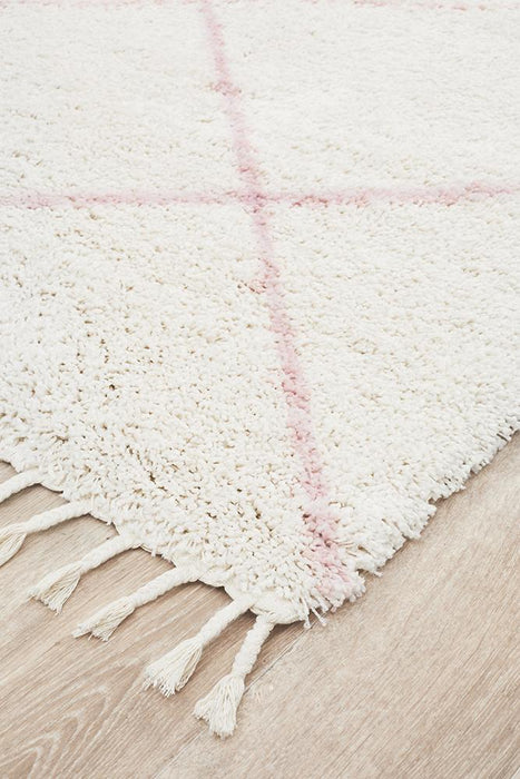 Serik White & Pink Moroccan Diamond Plush Contemporary Rug, Rugs, Ozark Home 