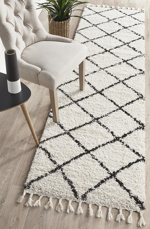 Serik White & Black Moroccan Diamond Plush Contemporary Runner Rug, Rugs, Ozark Home 