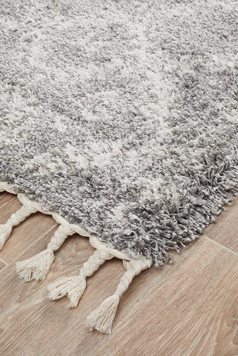 Serik Silver & White Moroccan Diamond Patchwork Plush Contemporary Runner Rug, Rugs, Ozark Home 