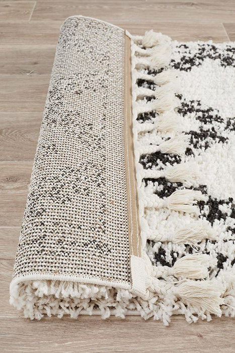 Serik White & Grey Moroccan Diamond Patchwork Plush Contemporary Runner Rug, Rugs, Ozark Home 