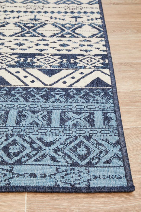 Sidfa White & Blue Aztec Ocean Contemporary Indoor/Outdoor Rug, Rugs, Ozark Home 