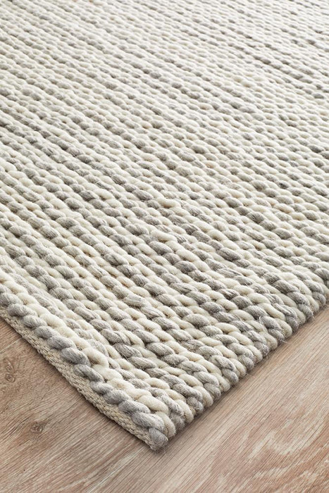 Salvan White & Grey Interlock Handwoven Contemporary Rug, Rugs, Ozark Home 