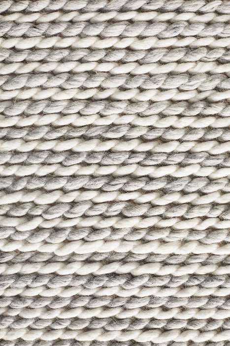 Salvan White & Grey Interlock Handwoven Contemporary Rug, Rugs, Ozark Home 