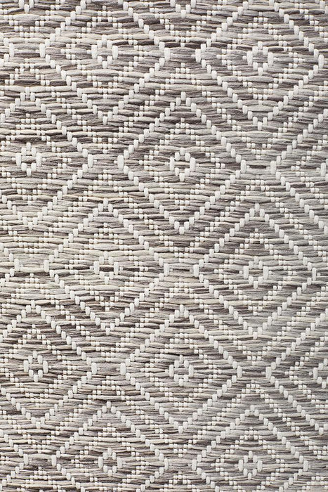 Tildonk Natural Chevron Indoor/Outdoor Contemporary Runner Rug, Rugs, Ozark Home 