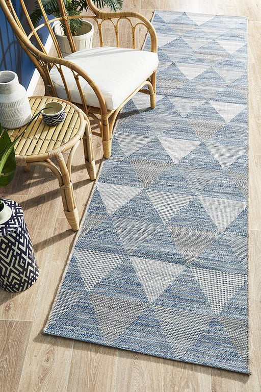 Tildonk Blue Inverted Triangle Indoor/Outdoor Contemporary Runner Rug, Rugs, Ozark Home 