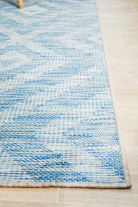 Tildonk Blue Diamond Triangle Indoor/Outdoor Contemporary Rug, Rugs, Ozark Home 