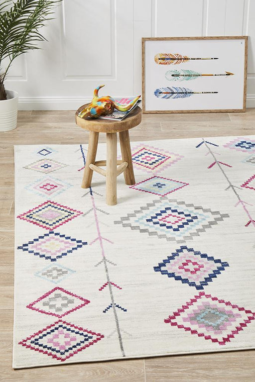 Zile White Bohemian Inspired Vintage Rug, Rugs, Ozark Home 