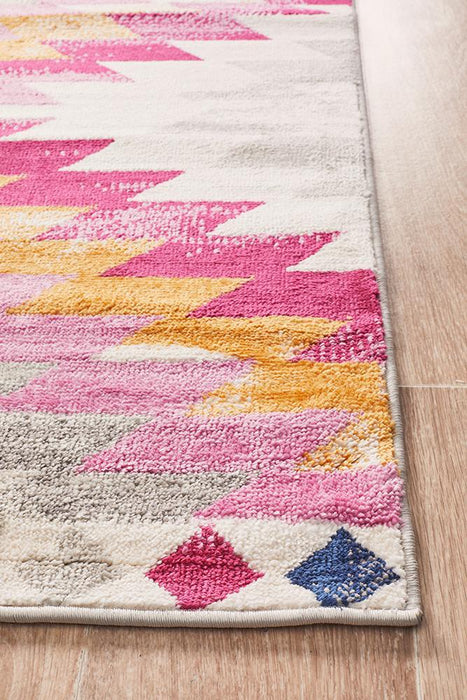 Zile Pink Static Diamond Vintage Rug, Rugs, Ozark Home 